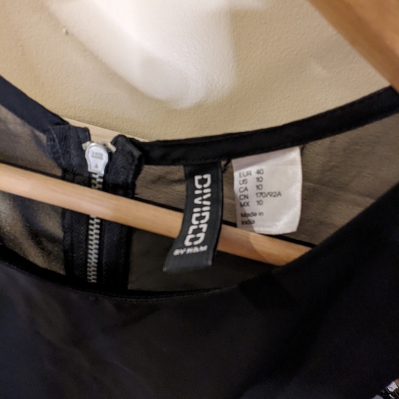 H&M black high-low dress, side cut-outs | 10 - Picture 8 of 8